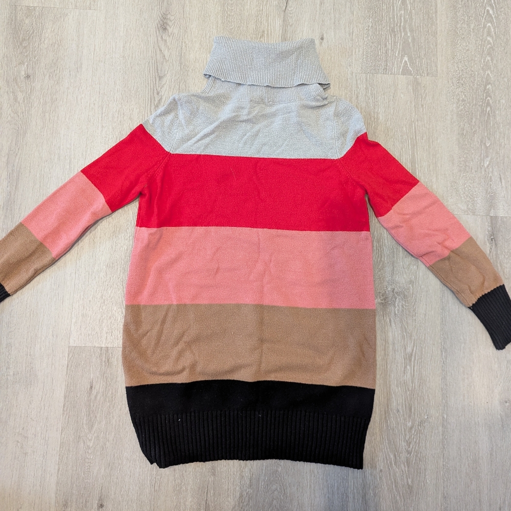 ❤️ 3 For $30 - Le Chateau Colorblock Turtleneck Sweater